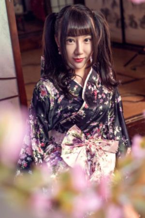 《憧憬成为魔法少女 》