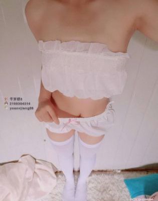 双性3p夹心边攻边受h视频